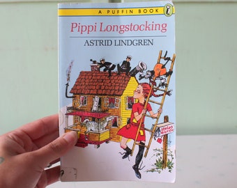 Libro vintage de Pippi Calzaslargas de Astrid Lindgren
