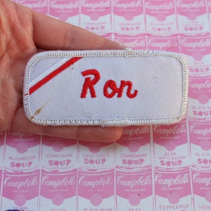 Vintage 1970s 80s RON Name Patch... traje. Accesorios de los 70s 80s. Hipster. . padre. papá. abuelo. mecánico. custodio. trabajador. letra R