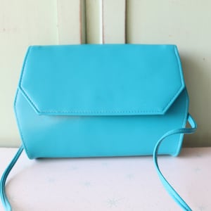 Vintage 1980s Teal Blue Vinyl Shoulder Bag