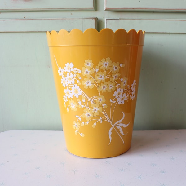 Kitchen Trash Can - Etsy