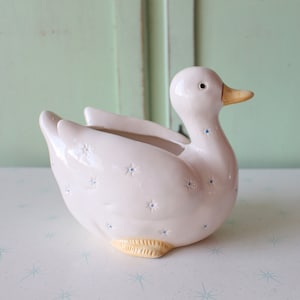 Vintage DUCK Figurine Home Vase Country Decor.....kitsch. retro. bird. decor. collection. retro housewares. figurine. bird lover. 1970s home