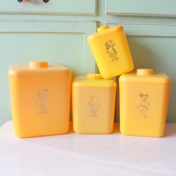 1960s COFFEE FLOUR SUGAR Canisters Set...set of 4. 1970s home. 1960s home. vintage home. retro housewares. baking. cooking. kitchen. kitsch