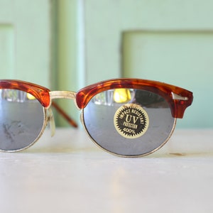 1980s  Sunglasses....NOS. mirrored. costume hipster. costume. eyewear. librarian. sunglasses. secretary. mod. deadstock. unisex