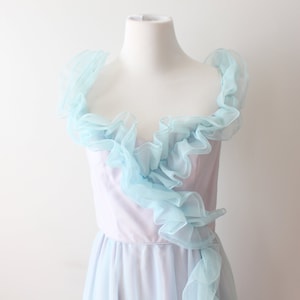 1960s Vintage BLUE Poofy Sleeve Ruffled Fancy Dress...size small. costume. fancy dress. 60s dress. fabulous. dazzle. gorgeous. prom. bridal