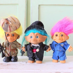 Vintage TROLLS Doll Set: 1980s-90s Kitsch Toys