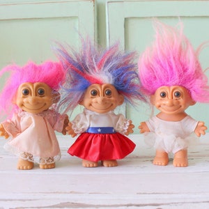 Vintage TROLLS Doll Set: 1980s-90s Kitsch Toys