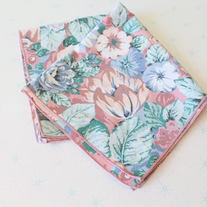 Vintage Floral Placemats & Napkins Set - 1980s Retro Table Linen