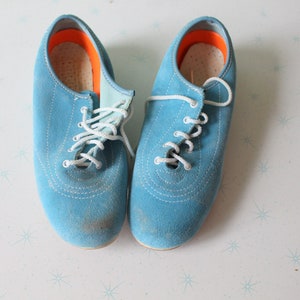 Women's bowling shoes size 12 shop