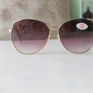 Vintage 1980s Oversized Sunglasses: Mod Girl Style