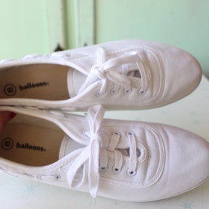 Sneakers with lace fabric hotsell