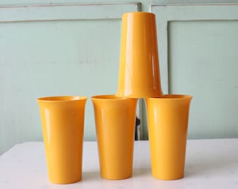 Vintage Yellow Plastic Cups Set - 1970s Tupperware