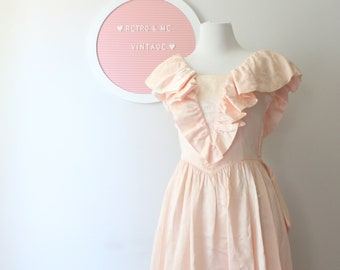 1960s Vintage Lace Dress: Ruffled Peach Bridal Gown