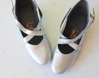 tic tac toe mary jane shoes