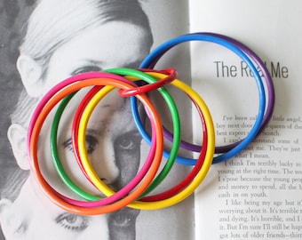 1980s Vintage Colorful Plastic Bangle Set of 7