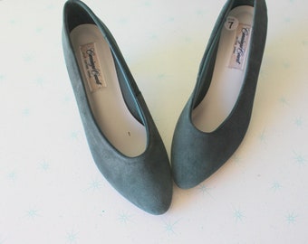 carriage court shoes