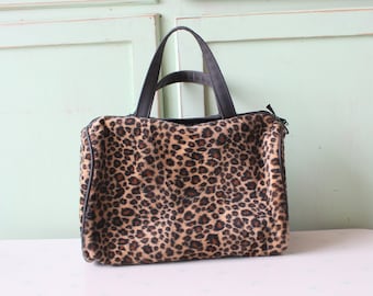 1990s LEOPARD City Girl Handbag... hippy. funky. costume. nero. retrò. borsa. designer. borsetta. Hipster. Glam anni '80. stampa animalier. Mod. Soho