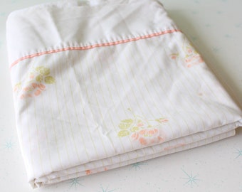 sweet Vintage 1970s Retro FLORAL FLAT Sheet...queen rose print vintage room decor girls retro kids blue floral pastel adults bedding