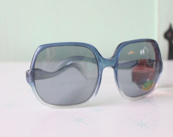 1970er Jahre Blau getönte Sonnenbrille: Seltene Deadstock MOD Brille
