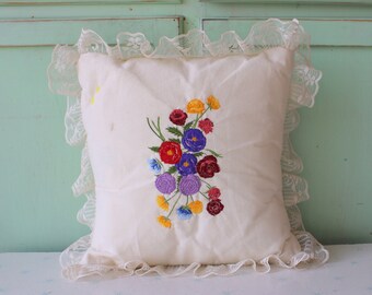Floral Embroidered Throw Pillow with Lace Trim
