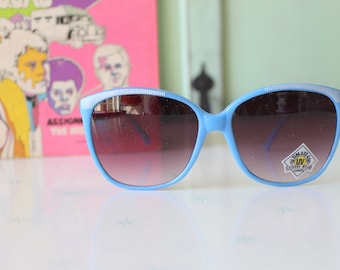 Vintage 1980s Blue Oversized Sunglasses: Mod Party Shades
