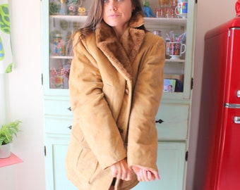 Vintage Mid Century Retro Coat....hipster. hippie. 1980s. designer. womens. fall. brown. red carpet. movie star. chic. big city. groovy