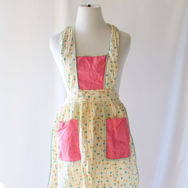 1960s Floral Mid Century Cook Vintage Pretty Apron......retro. kitsch. kitchen. cook. eating. serving. 60s kitchen. patchwork print. pink