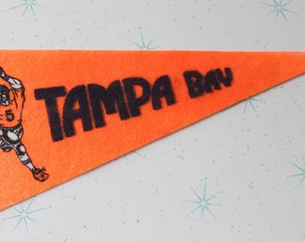 Banderín de fútbol americano vintage de Tampa Bay de los años 60: decoración deportiva retro