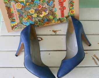 navy blue designer heels