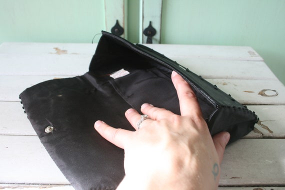Vintage BLACK SEQUINS Fancy Clutch Purse Handbag.… - image 2