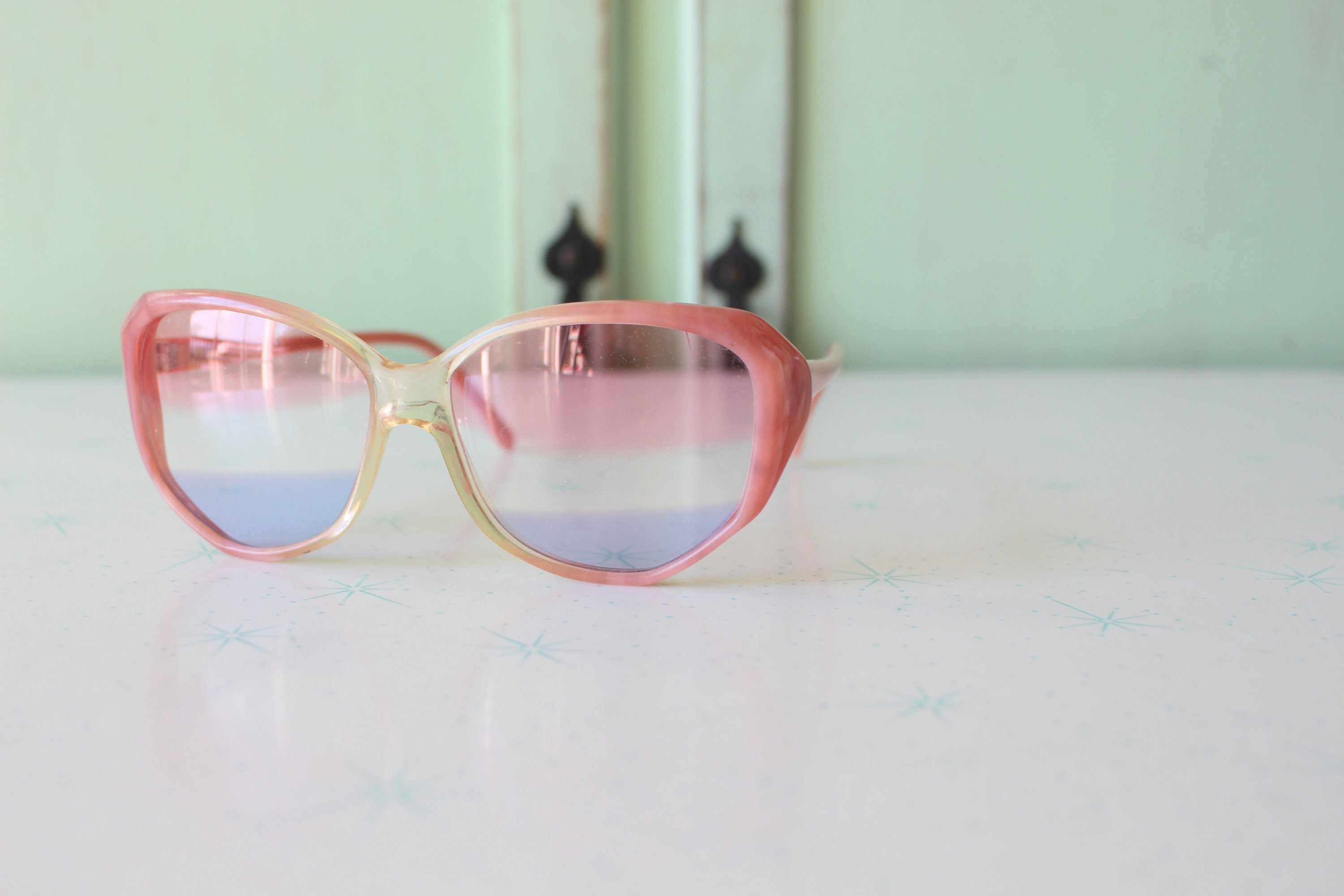 1970’s Large Oversized Mod Look Sunglasses in Pink & Clear Pink Vintage 1970s Square Oversized Retro Sunglasses - Etsy main image 2