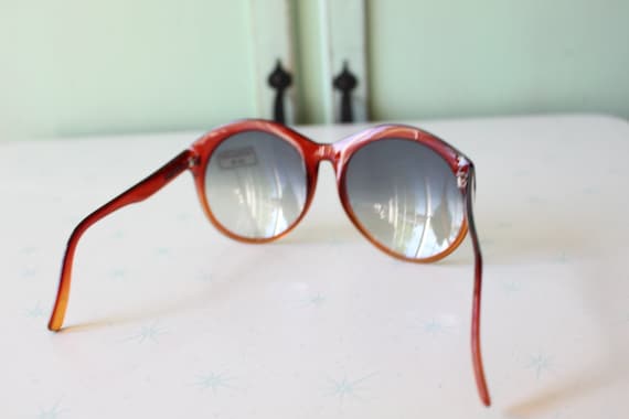 1970s Vintage Red Big Mod Sunglasses. retro. colo… - image 5