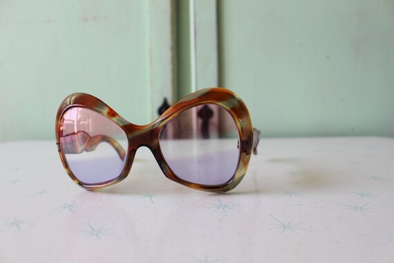 TRUE VINTAGE 1960s Atomic Retro Sunglasses...eyew… - image 3