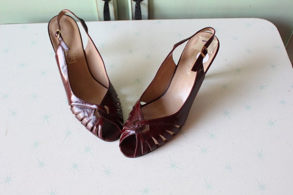 1960s Pappagallo Red Sling Back Peep Toed Heels.s… - image 3