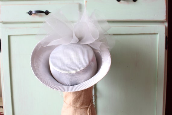 Vintage 1960s Tulle Hat: Silver Retro Church Hat, Made in 