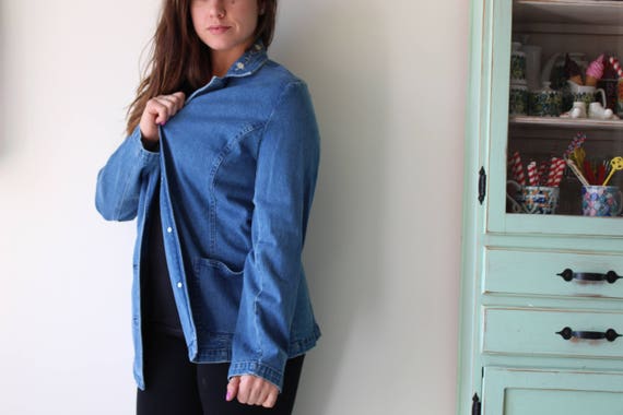 Vintage BLUE JEAN Jacket....womens. daisy. medium… - image 3