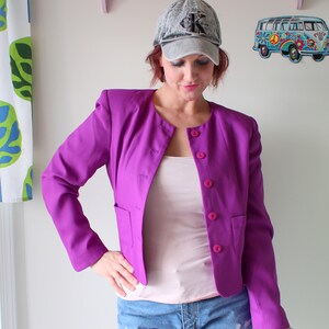 Vintage Purple Blazer: Mod Style, Size Small/Medium
