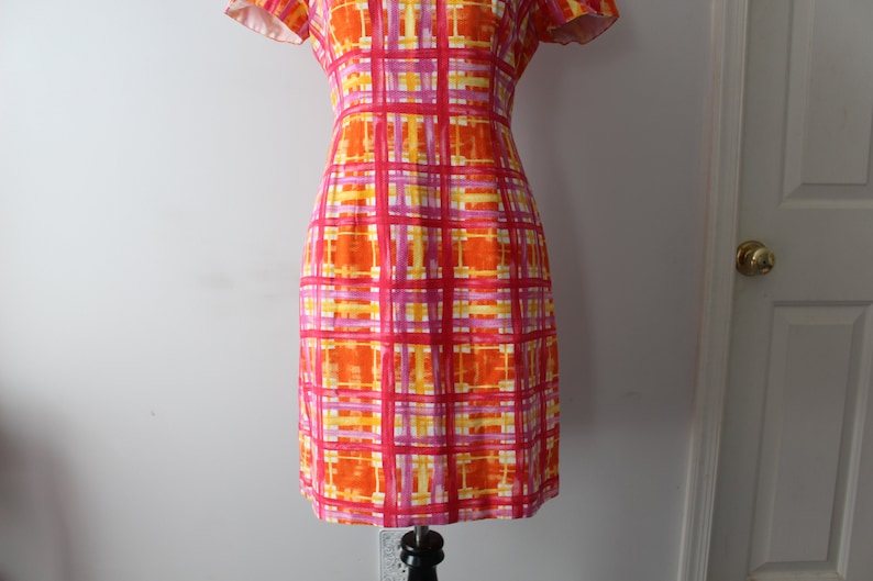 1990s Vintage Orange Pink Dress....size medium womens....size 6. spring dress. 1990s dress. spring. designer. retro. mod. squared. day dress image 3