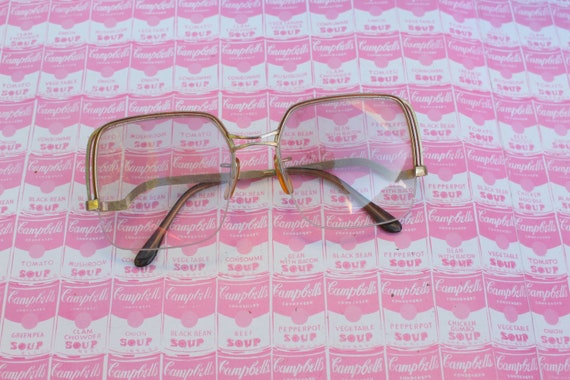 1960s Hexagon Sun Glasses:  Cat Eye Eyewear