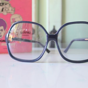 Vintage 1970s Oversized Sunglasses: Mod Girl Party Glasses
