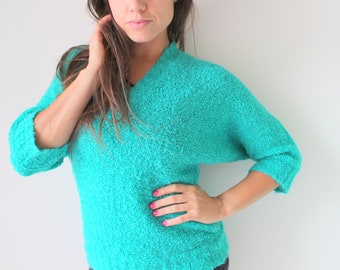 1980s Teal Green Sweater.....size small medium....colorful. bright. retro. vneck. 1980s sweater. rad. cardigan. pullover. hipster. nautical