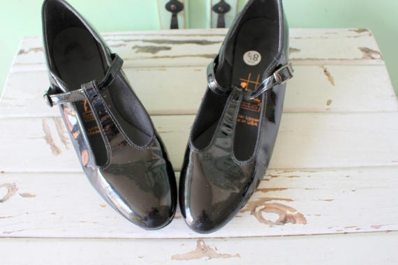 1980s BALLET HEELS TicTacToe Flats...size 8.5 wome