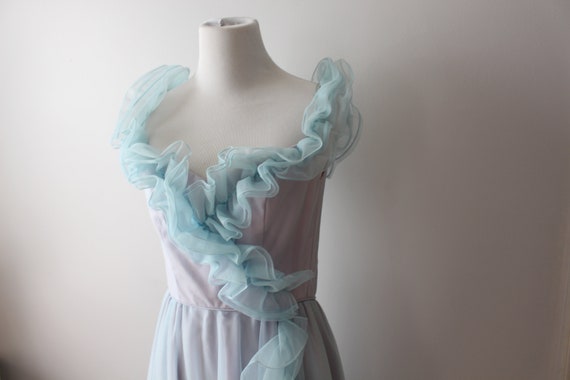 1960s Vintage BLUE Poofy Sleeve Ruffled Fancy Dre… - image 5