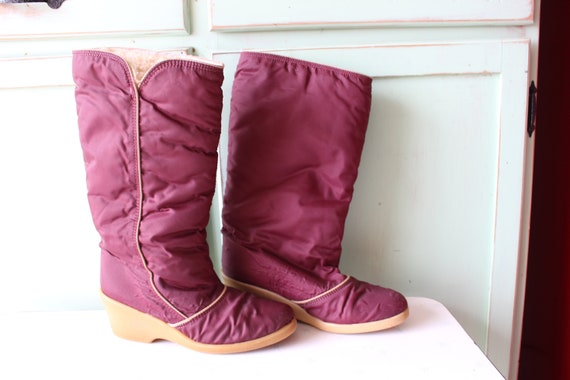 1970s RAINBOOTS..size 6 womens.snow boots. rain b… - image 3