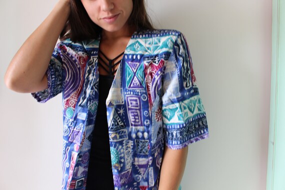 Vintage AZTEC Blouse....1980s clothing. womens. t… - image 4