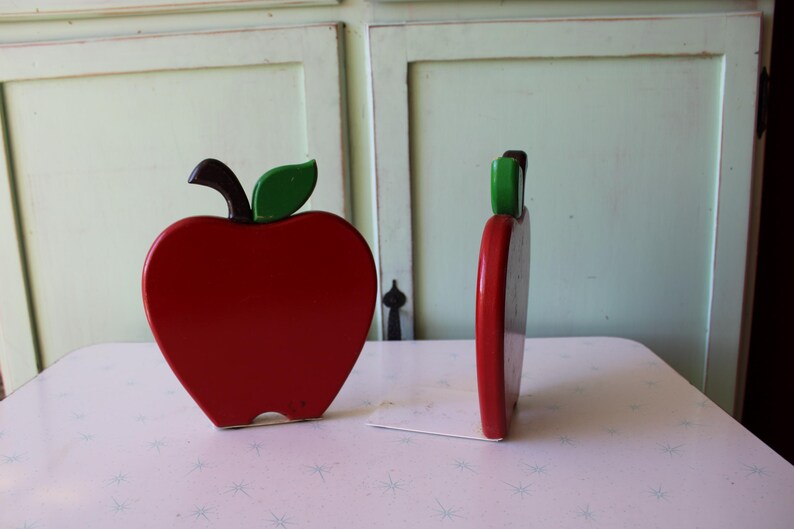 Vintage Apple Bookends: Kitsch Wooden Home Library Decor - Etsy