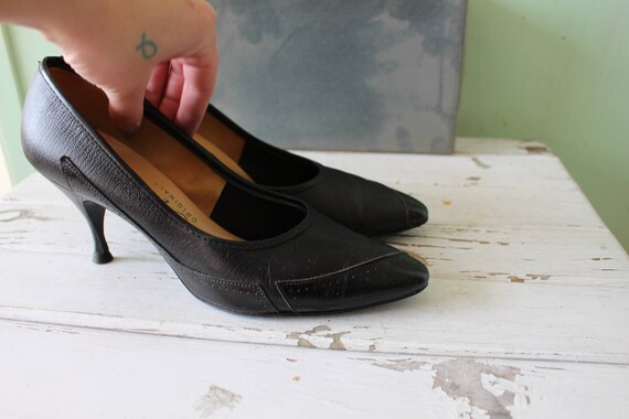 1960s Mid Century Stiletto High Heels....size 6 w… - image 5