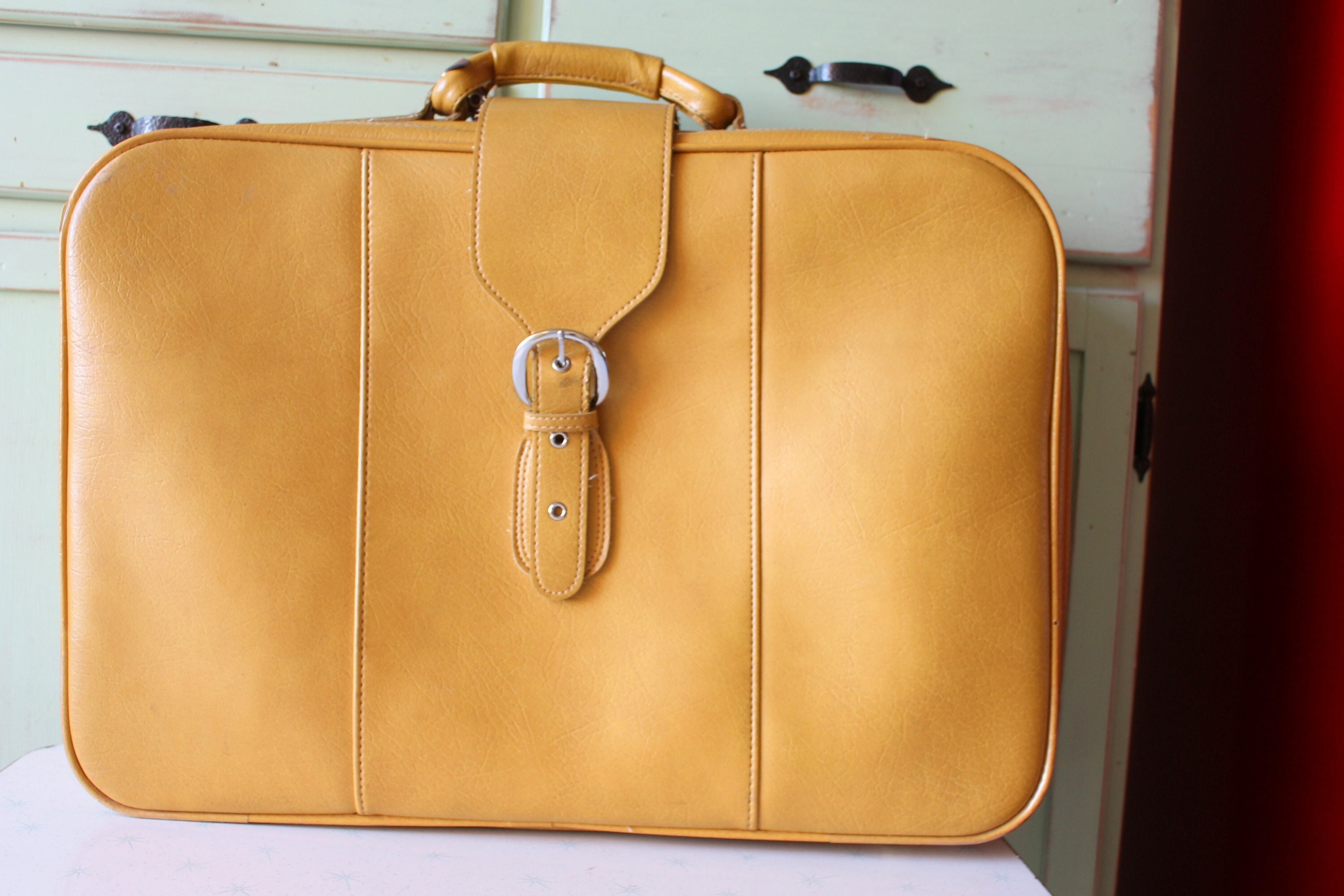 1970s Yellow Vinyl Travel Case: Retro Mod Luggage