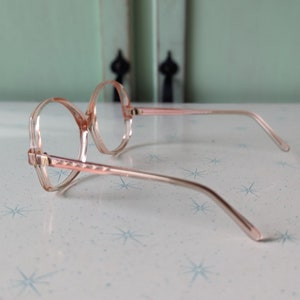 Vintage JACKIE O Glasses......PINK. new old stock. classic. groovy. twiggy. mod. retro glasses. librarian. secretary. woodstock. oversized image 3