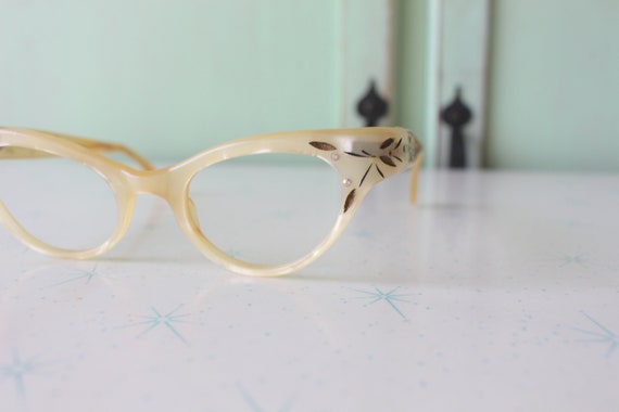 1950s 1960s Vintage CAT EYE Glasses....vintage ey… - image 1