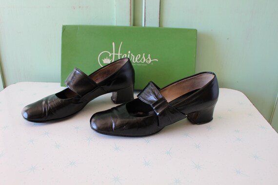 1960s Fancy Heels...size 6 womens...black heels. … - image 3